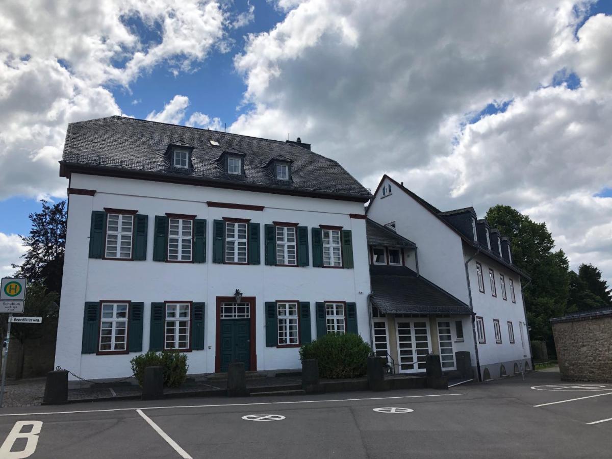 Kloster Steinfeld Gaestehaus 2*
